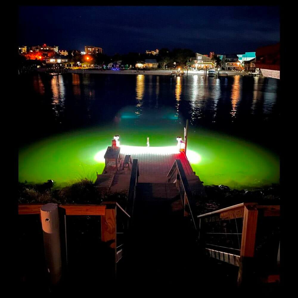 Underwater dock discount fishing lights