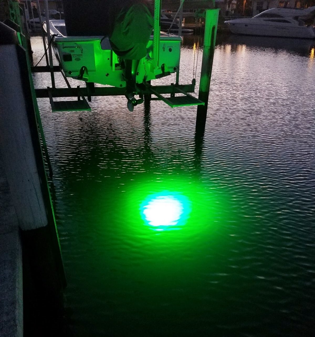 yacht docking lights